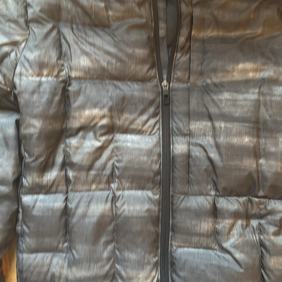 Men’s Lululemon puff - Picture 2 of 6